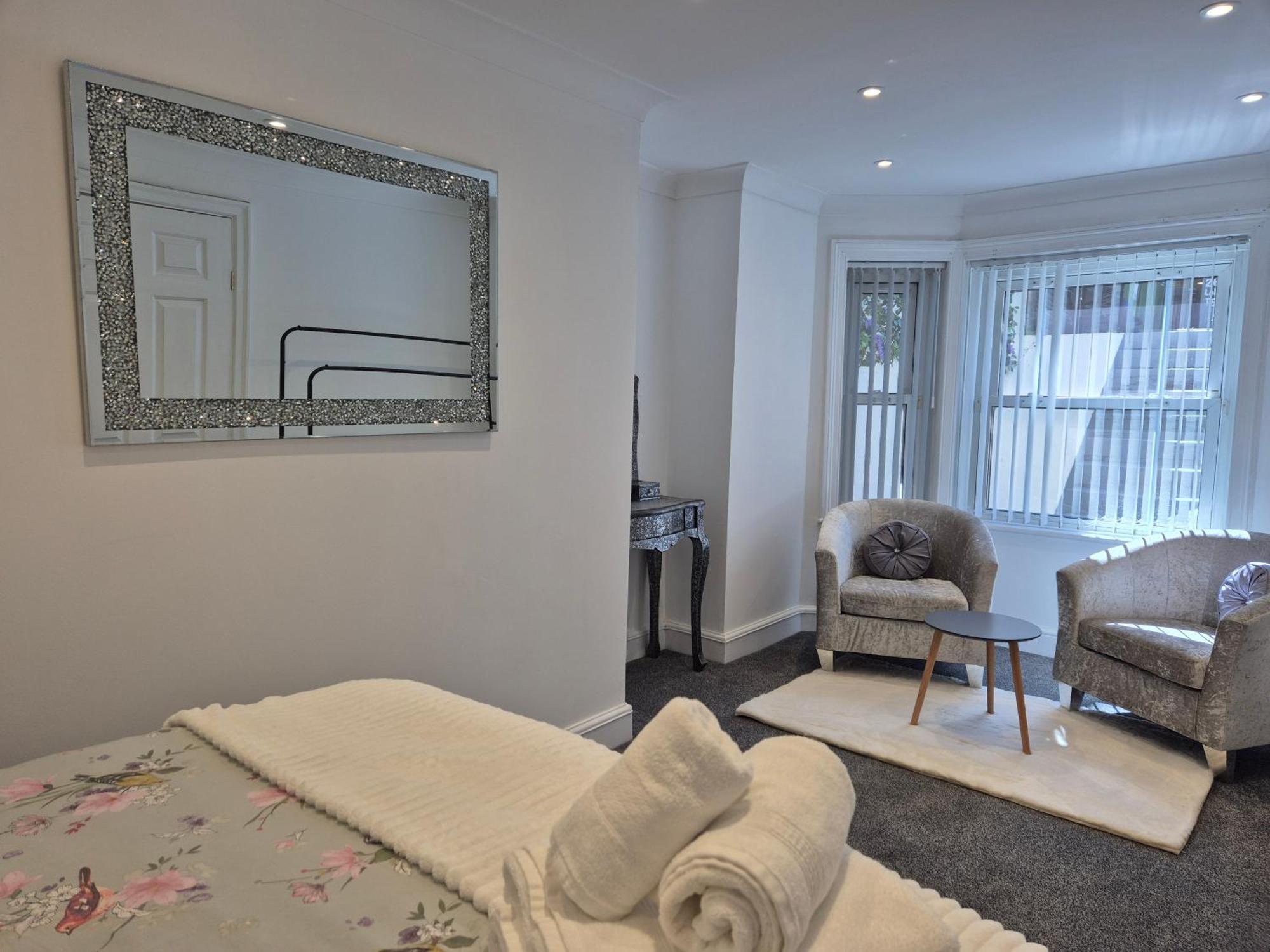 #26A Newly Refurbished Portsmouth Garden Apartment 外观 照片
